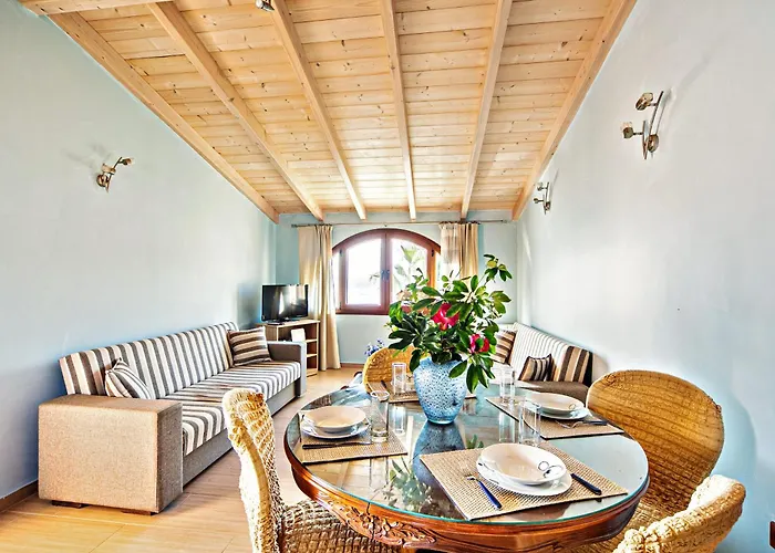 Romeo Seaside Luxury