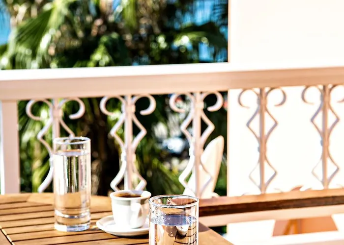 Romeo Seaside Luxury